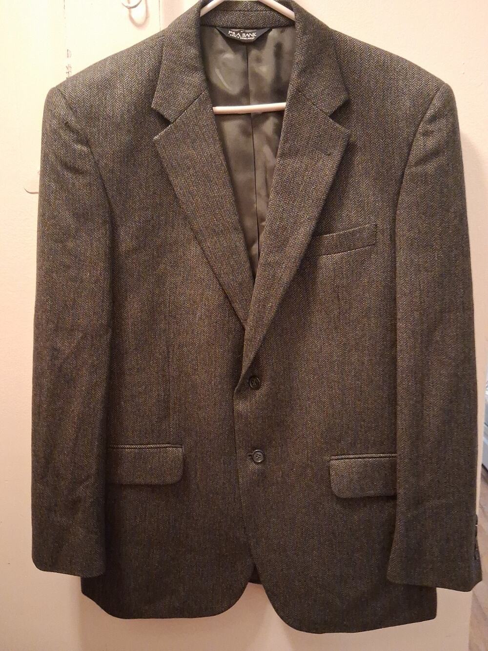 JoS. A Bank Men’s Suit Jacket Blazer Size 44R 100% Wool Dark Gray Sport Coat